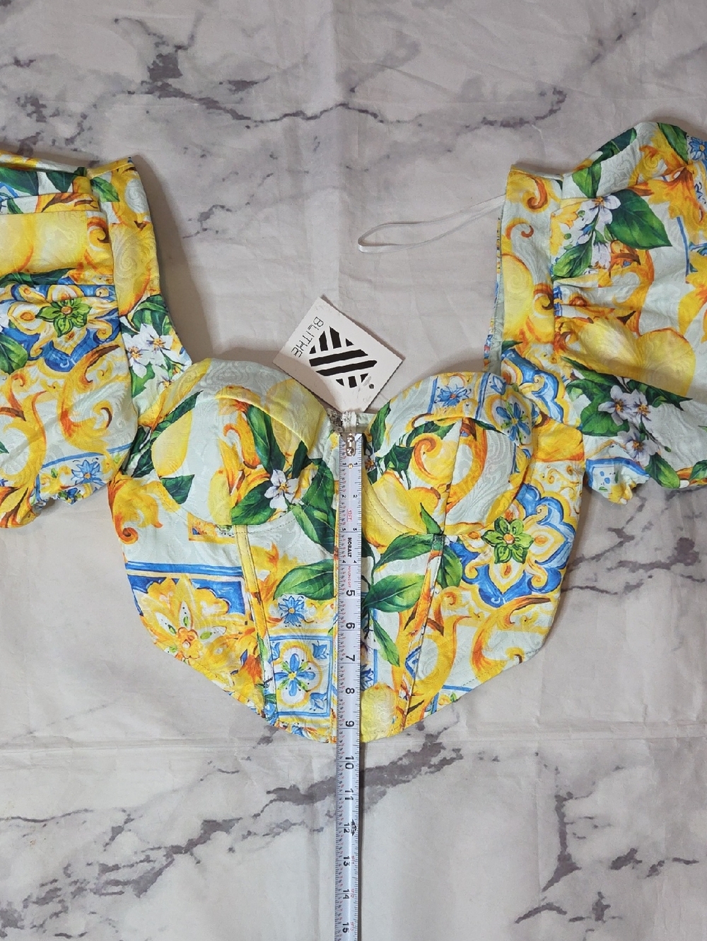 Blithe Yellow Print Puff Sleeve Cropped Blouse - Picture 4 of 7